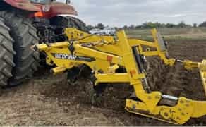Плуг BEDNAR Terraland TN 3000.