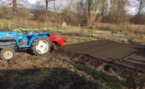 Мінітрактор для обробки городу і ділянок