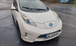 Nissan Leaf 450 грн/доба