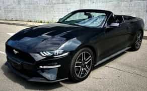 413 Кабріолет Ford Mustang GT чорний