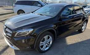 445 Позашляховик Mercedes-Benz GLA 250 на весілля