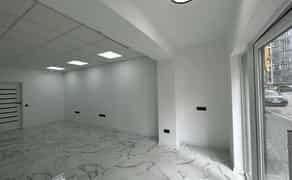 Комерційне приміщення з ремонтом ЖК Липки вул.Мазепи 164