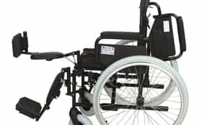 Інвалідний візок (механічний) з підйомом підніжок (є різні розміри)
