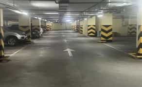 Підземний паркінг в центрі. Фасадний заїзд, зручне розташування