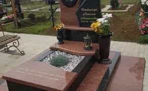 Пам'ятник гранітний на Таїровському та будь-якому іншому цвинтарі
