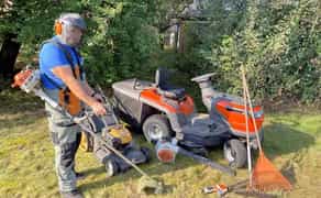 Покос трави, аерація, лікування. Різні об´еми і складність.