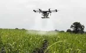 Дрон (квадрокоптер) . Обприскування та внесення добрив