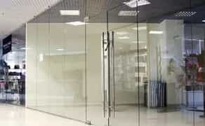 Мийка вітрин, магазинів в ТРЦ, ресторанів