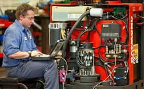 Діагностика несправностей вантажної та складської техніки