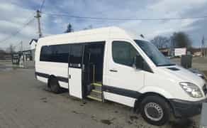 Замовлення мікроавтобусів та автобусів для івентів та свят 7-65 місць