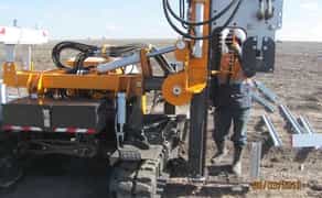 Сонячні електростанції. Забивка паль. (Забивка свай).