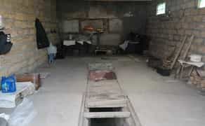 Гараж з оглядовою ямою на тривалий час