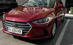 Авто Hyundai Elantra 2017 год