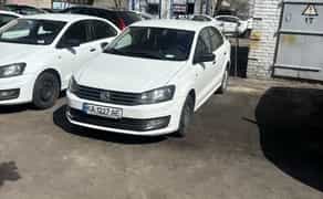 Авто Volkswagen Polo 2018