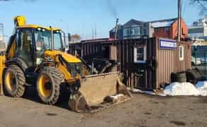 Шиномонтаж легкових автомобілів, вантажівок та TIR — професійне встановлення, балансування і ремонт шин будь-якої складності.