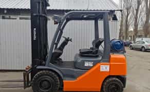 Навантажувач TOYOTA 02-8FGF25