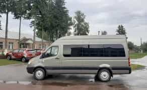 Комфортабельний мікроавтобус