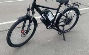 Електровелосипед для кур‘єрів. Glovo, Bolt food