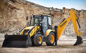 Екскаватор навантажувач