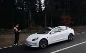Tesla 3 / X /Y / Performance