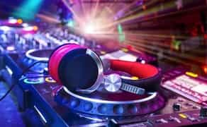 Музична апаратура та світлові ефекти led