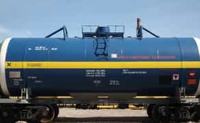 Вагон-цистерна для палива, олій та хімії