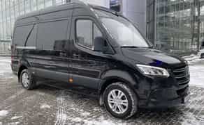 Перевезення пасажирів та посилок в Європу