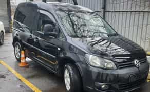 Мінівен від 2500 фольц, Toyota