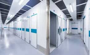 Склад зберігання речей, комора, гараж, бокс, контейнер комірка