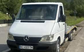 Послуги евакуатора 24/7 | Автопоміч