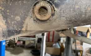 Якісний ремонт задньої балки Peugeot 3008 швидко та надійно