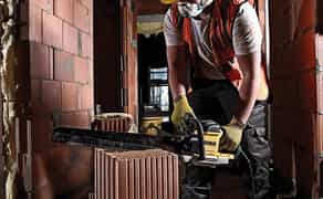 пила ALLIGATOR по кирпичу класса 20 DeWALT DWE398 резка кератерм пеноблок