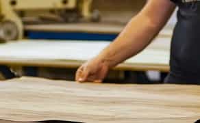 Послуги шпонування (фанерування) 350 ₴/кв.м