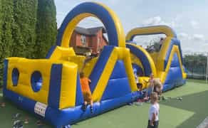 Надувні батути