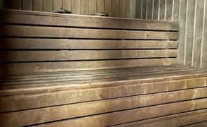 Баня на дровах з віником для відпочинку та релаксу