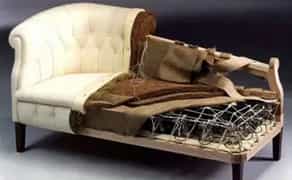 Професійна перетяжка та якісний ремонт м’яких меблів у вас вдома швидко й акуратно