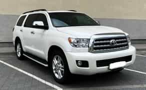 346 Броньований джип без водія Toyota Sequoia біла