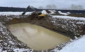 Копання котлованів, траншей під комунікації, монтаж септиків, планування територій, копання ставків, та ін.