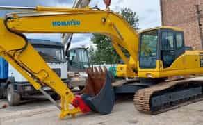 Гусеничний екскаватор