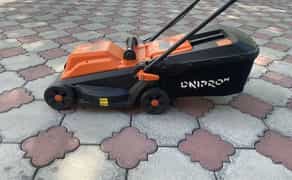Газонокосарка електрична