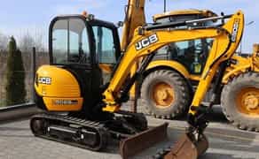 Міні екскаватор на гусеничному ходу