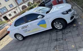 Авто під таксі