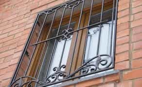Решетки на окна, козырьки и навесы, ворота и калитки, и многое другое!