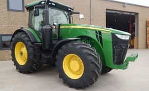 Трактор John Deere 8320R потужний та вигідний