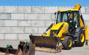 Tкскаватор-навантажувач ФОП камаз Житомир