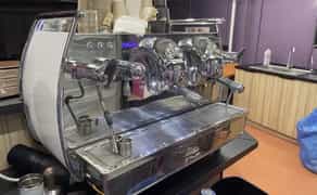 Кавомашини та кавомолки