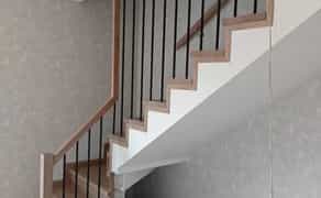 Ремонт - обшивка деревом / сходів бетонних каркасів