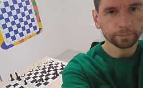 Тренер з шахів для дітей. Уроки онлайн та в Києві. Тренер по шахматам