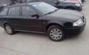 Послуги легкового автомобіля (Шкода Октавія 2010р.в) з водієм