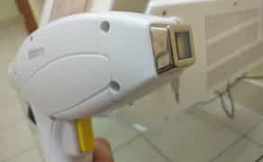 Діодний лазер для видалення волосся епіляції